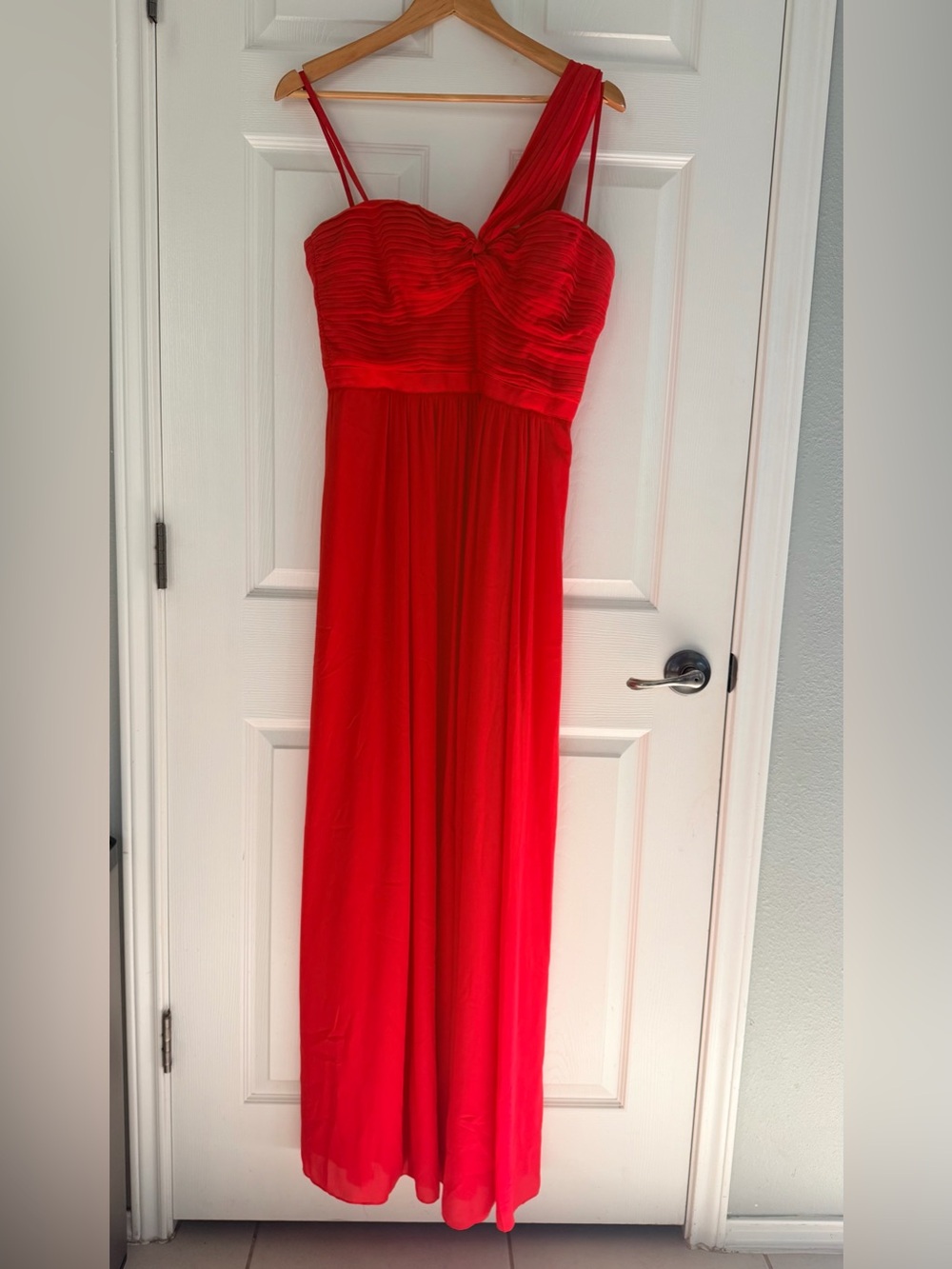 BCBGMAXAZRIA Jamille Red Berry One Shoulder Chiffon Evening Gown 10